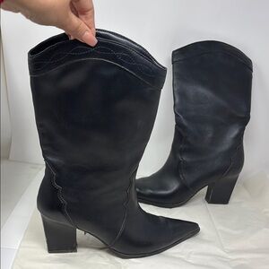 OAK+FORT Women's Black Leather Boots size 8